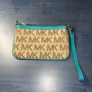 Women’s Vintage Michael Kors Wristlet